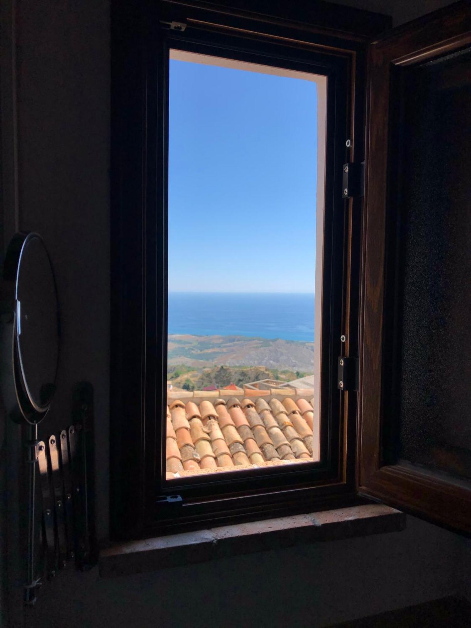 Perla Del Borgo Bed And Breakfast Santa Caterina dello Ionio Exteriör bild