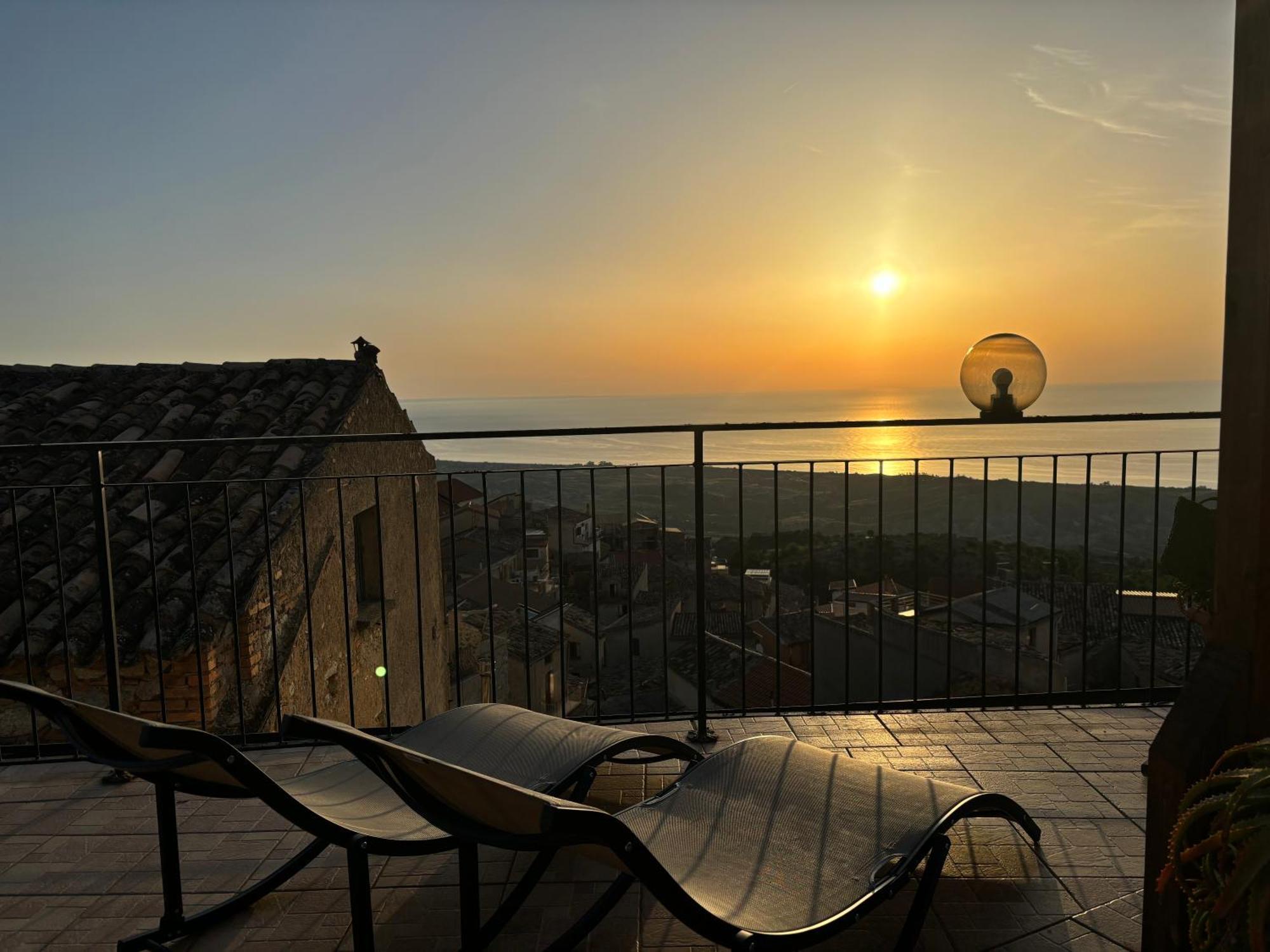 Perla Del Borgo Bed And Breakfast Santa Caterina dello Ionio Exteriör bild